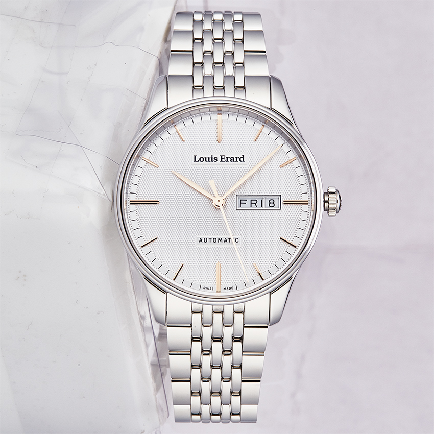 Louis Erard Men's Heritage Silver Dial Silver Stainless Steel Bracelet Automatic Watch 72288AA31.BMA88